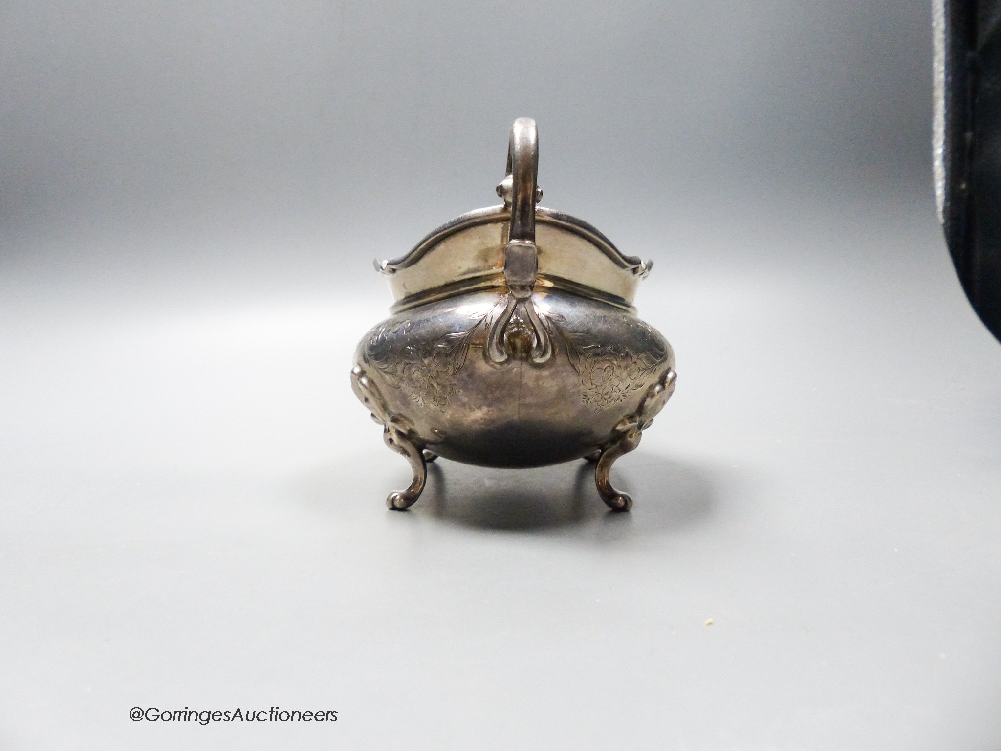 An Edwardian silver two handled sugar bowl, Goldsmiths & Silversmiths Co Ltd, London, 1907, width 16.5cm, 9oz.